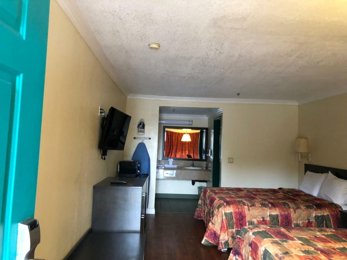 Travelers Inn Lax/Lawndale Dış mekan fotoğraf